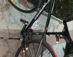 Εκλάπη ποδήλατο μάρκας Specialized μαύρο Ποδήλατο- Glyfada Ποδήλατο- Γλυφάδα